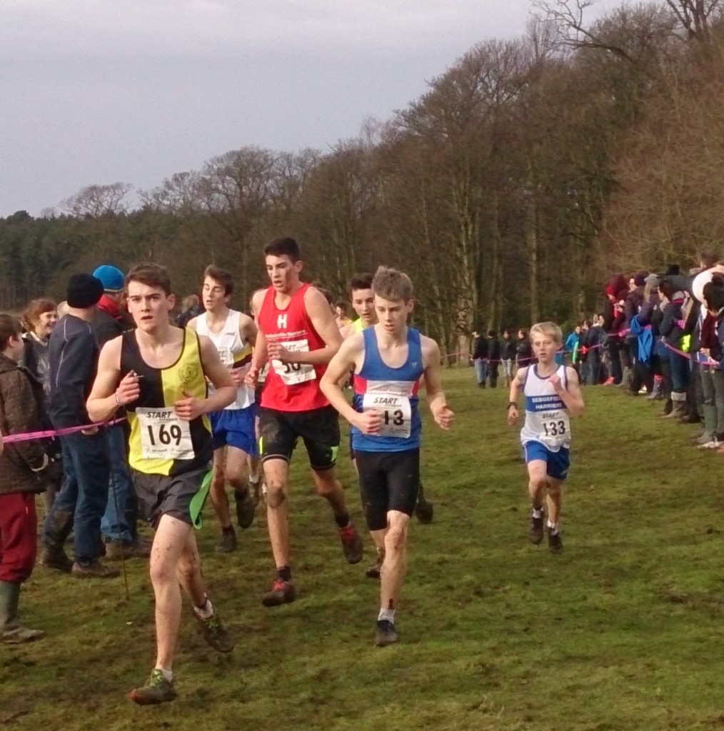 Rob Judson running in the Under 17's